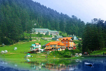 Amritsar Katra Patnitop Dalhousie Dharamsala Kullu Manali Shimla Chandigarh Tour Package